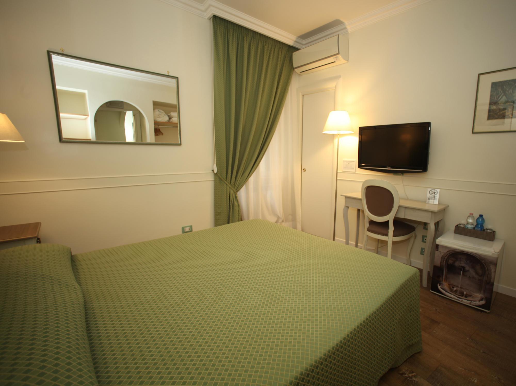Hotel Residenza Ponte Sant'Angelo Roma Exterior foto