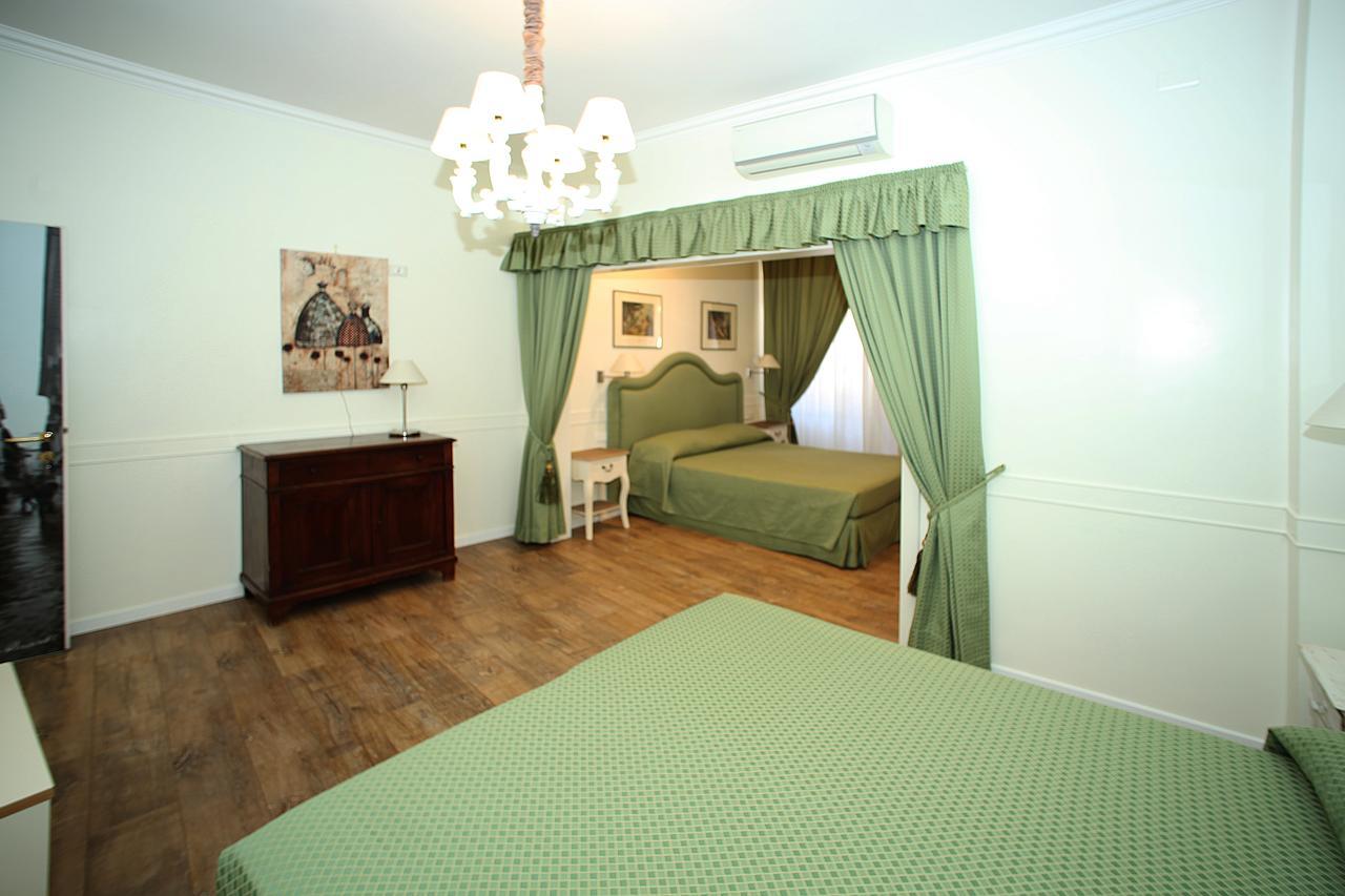 Hotel Residenza Ponte Sant'Angelo Roma Exterior foto