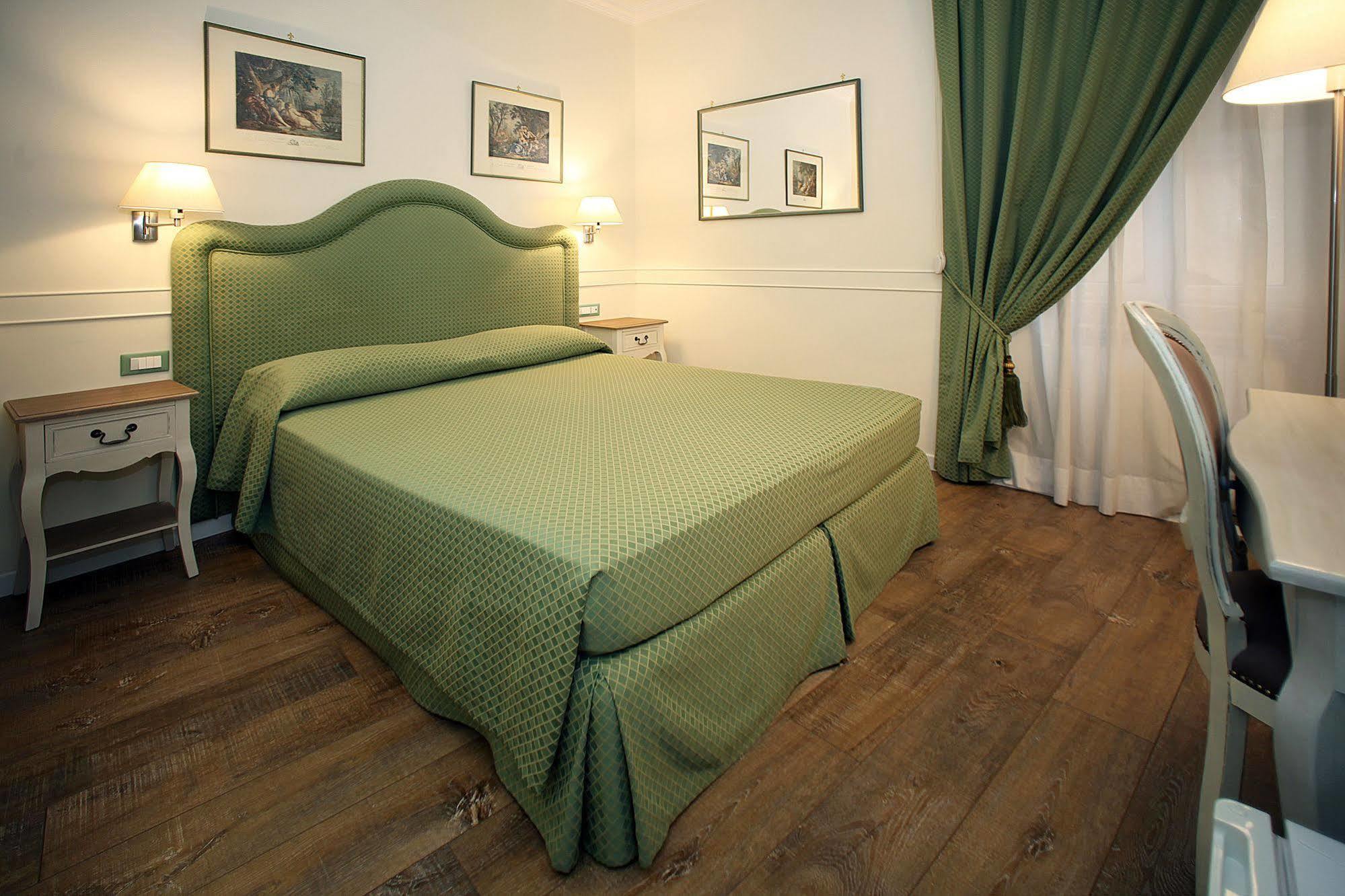 Hotel Residenza Ponte Sant'Angelo Roma Exterior foto